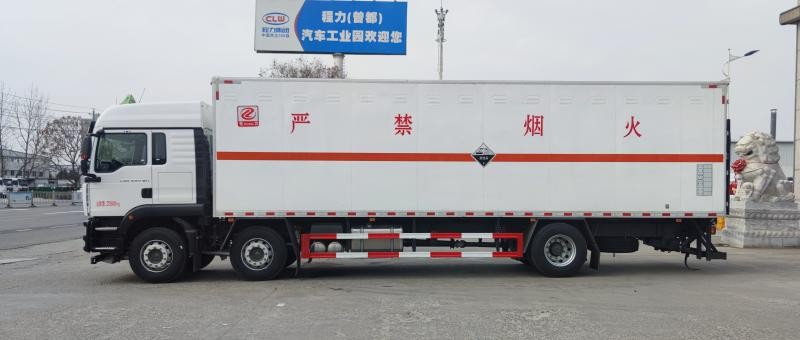 正左